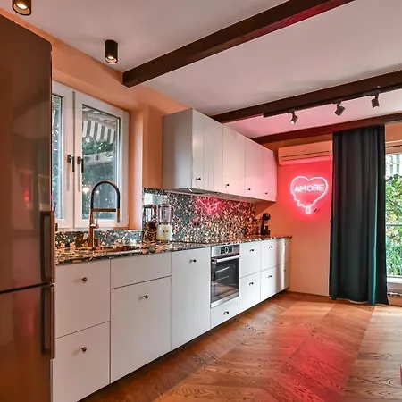 Lägenhet Cozy 1bd With Private Patio In Lozenets By Flat Mаnager Sofia