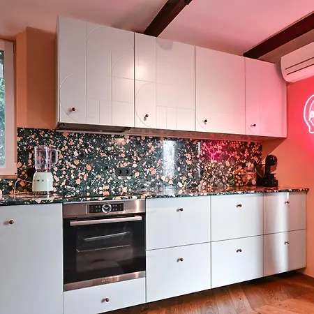 Cozy 1bd With Private Patio In Lozenets By Flat Mаnager Lägenhet